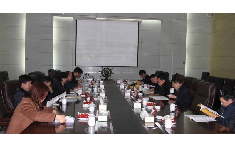 公司召开第三届董事会第八次会议